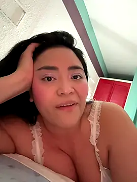 MyHoneyFrida online show from October 7, 2:42 am