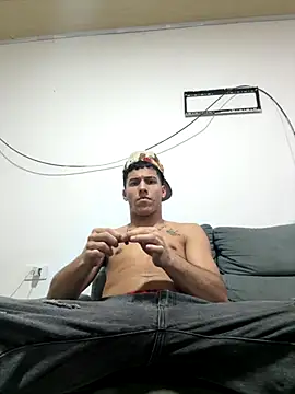 spicyboysvenezuelan online show from September 23, 2:58 am