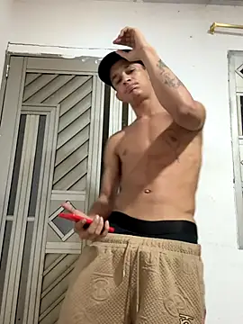 spicyboysvenezuelan online show from October 29, 10:28 am