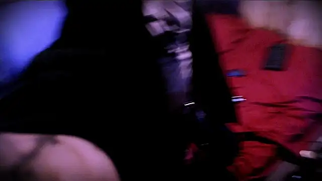 Snapshot of SparkyFerret chatting on October 17, 11:35 am SparkyFerret online show from October 17, 11:35 am