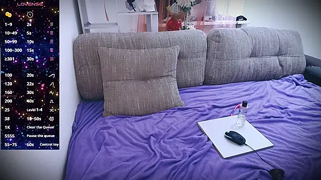 Snapshot of SparkyFerret chatting on November 23, 7:41 am SparkyFerret online show from November 23, 7:41 am