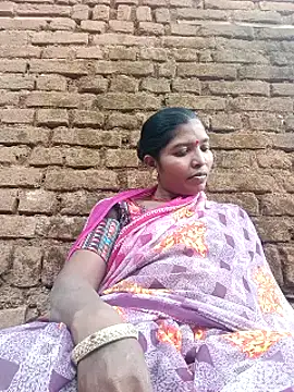 Jivika Jaiswal online show from October 29, 9:33 am