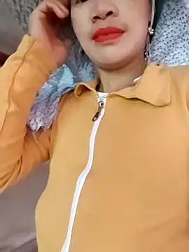 Snapshot of Tin_tanny chatting on November 23, 12:43 am Tin tanny online show from November 23, 12:43 am