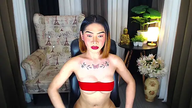 Snapshot of MariaLucyJasminx chatting on October 30, 7:03 pm MariaLucyJasminx online show from October 30, 7:03 pm