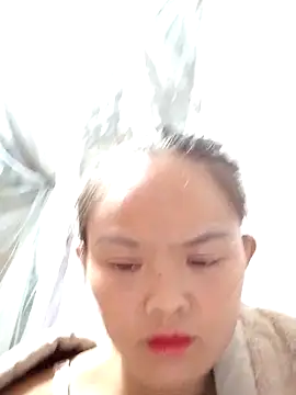 xinhxinhcute online show from October 1, 1:39 pm