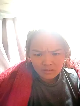 xinhxinhcute online show from December 1, 10:37 pm