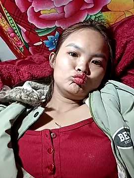 xinhxinhcute online show from December 3, 11:25 pm