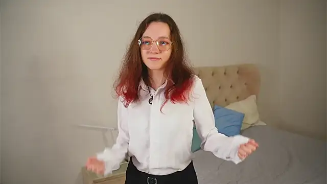 Snapshot of RolandaFolkes chatting on September 12, 4:23 am RolandaFolkes online show from September 12, 4:23 am