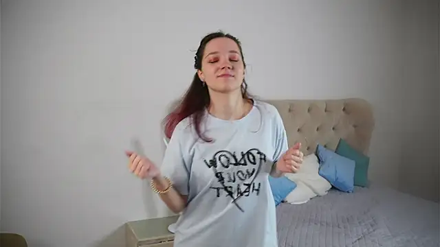 Snapshot of RolandaFolkes chatting on September 17, 4:14 am RolandaFolkes online show from September 17, 4:14 am