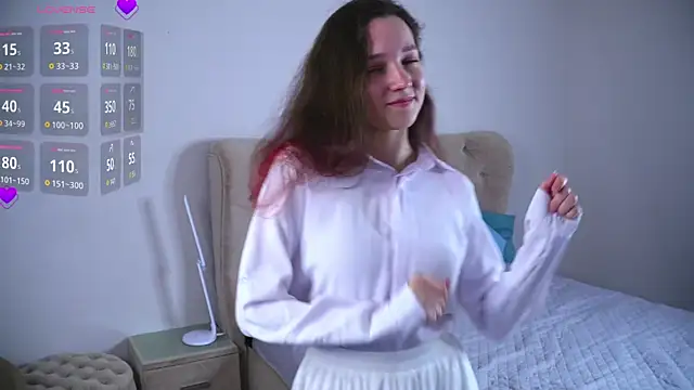 Snapshot of RolandaFolkes chatting on September 29, 4:28 am RolandaFolkes online show from September 29, 4:28 am