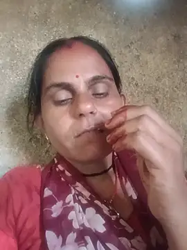 Snapshot of Hot_rachnasexy chatting on July 6, 5:59 am Hot rachnasexy online show from July 6, 5:59 am