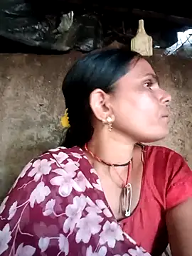 Snapshot of Hot_rachnasexy chatting on July 8, 10:09 am Hot rachnasexy online show from July 8, 10:09 am