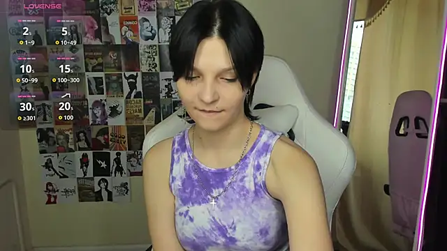 Snapshot of AudreyyKim chatting on October 5, 9:51 am AudreyyKim online show from October 5, 9:51 am