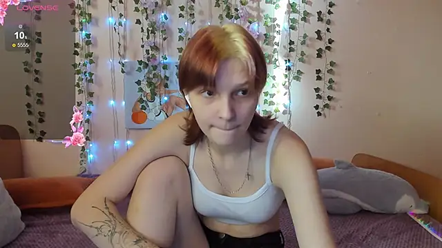 Snapshot of AudreyyKim chatting on November 21, 8:02 am AudreyyKim online show from November 21, 8:02 am