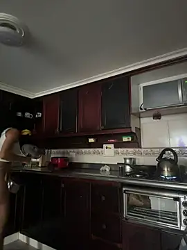 GiorgiaLuxee online show from December 14, 12:10 pm