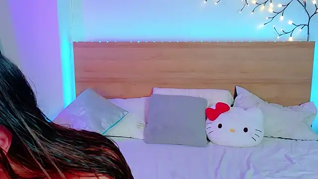 Bella Davis love online show from October 29, 5:47 pm