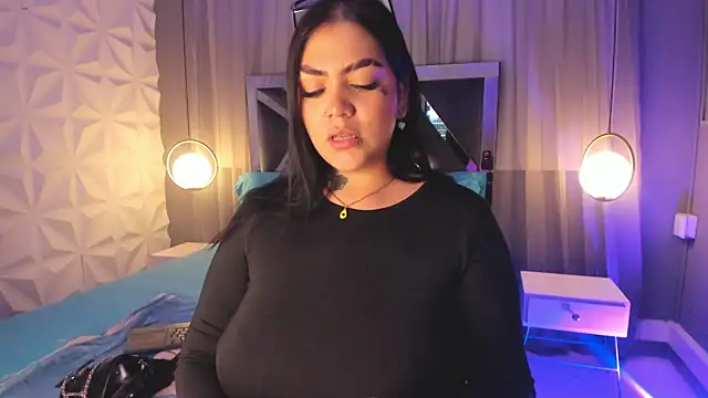 MAGIC TESSA online show from November 5, 10:32 pm