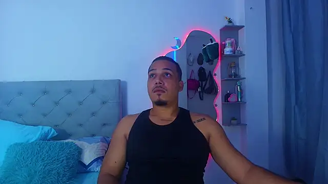 taylor collins  online show from October 2, 4:52 am