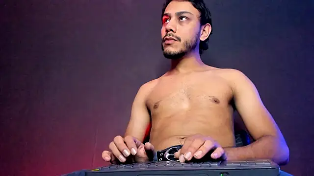 Boss Domiinator online show from April 22, 11:45 am