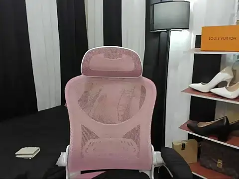 Seductive Margaux online show from October 24, 5:53 pm