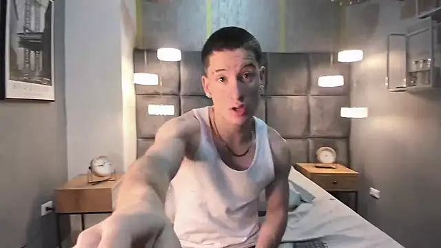 HunterHeat  online show from November 5, 11:43 am