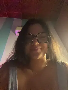 alilith online show from March 1, 5:37 pm