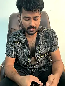 MeekBatgirl online show from September 25, 7:01 am