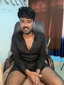 MeekBatgirl online show from November 10, 7:40 am