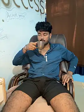 MeekBatgirl online show from November 13, 3:27 am