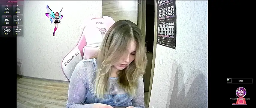 Kris Moss online show from October 21, 8:09 pm