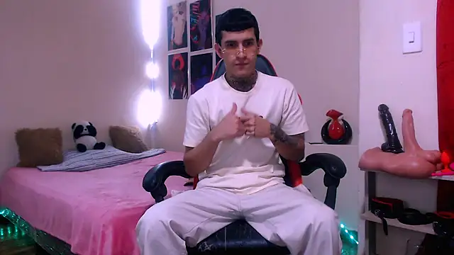 dilan abraham12 online show from March 16, 11:31 pm