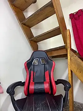 dilan abraham12 online show from April 19, 9:06 pm