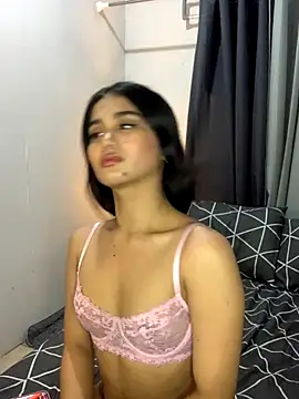 AngelHille online show from November 25, 5:35 pm