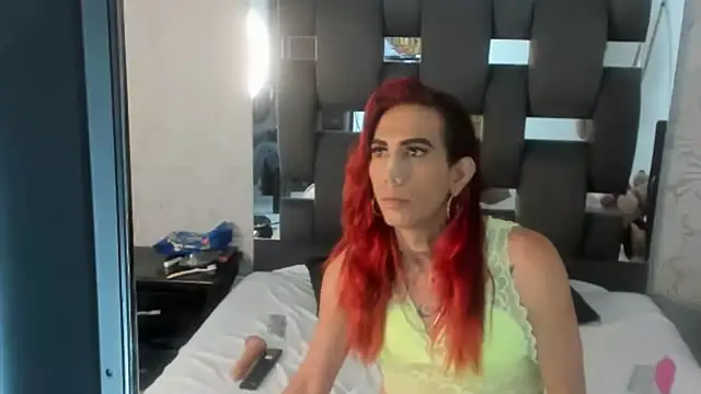 MissDiabla  online show from January 9, 12:41 pm