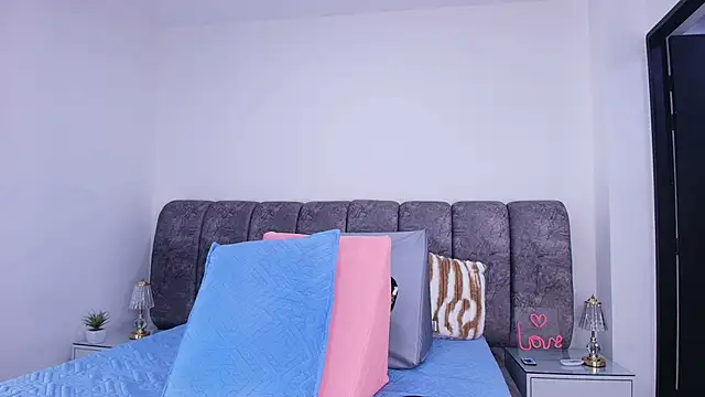 sweegirl69 online show from November 21, 12:04 pm