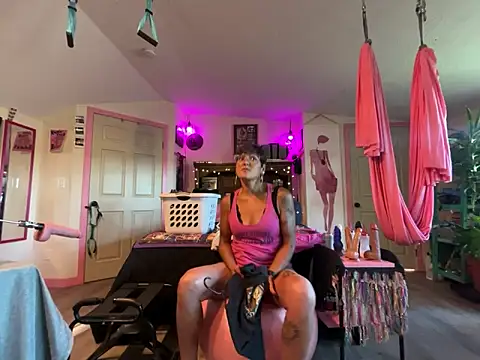 kinkycanner online show from June 10, 1:39 am