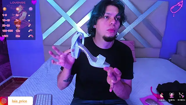 Snapshot of Laia_and_Damian chatting on September 17, 7:37 pm Laia and Damian online show from September 17, 7:37 pm