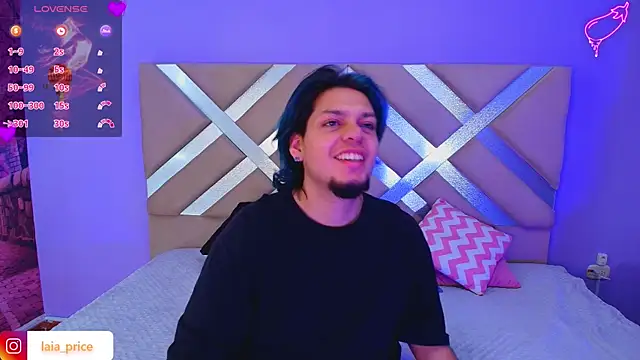 Snapshot of Laia_and_Damian chatting on September 19, 7:47 pm Laia and Damian online show from September 19, 7:47 pm