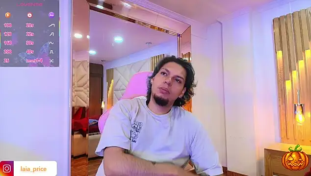 Snapshot of Laia_and_Damian chatting on October 16, 7:37 pm Laia and Damian online show from October 16, 7:37 pm