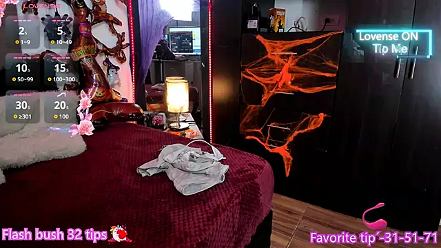 Elisabeth swan online show from October 24, 11:06 am