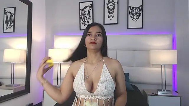 Valeria Velez  online show from October 23, 8:18 pm