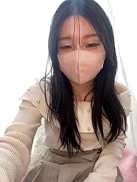 Snapshot of Yuki_chan_2 chatting on April 26, 3:04 am Yuki chan 2 online show from April 26, 3:04 am