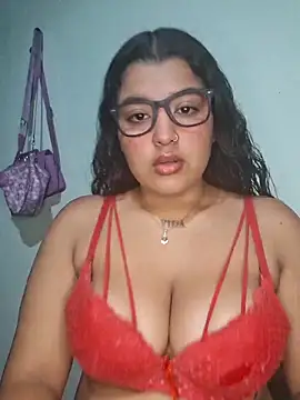 Snapshot of Cat_Hot_Party chatting on November 12, 6:52 pm Cat Hot Party online show from November 12, 6:52 pm