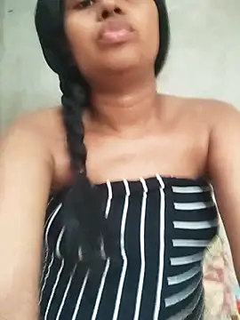 julietta1453 online show from December 16, 7:30 pm