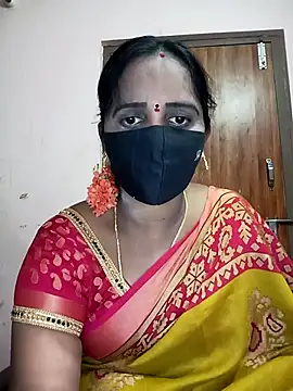 Snapshot of Mee_harini-telugupilla chatting on October 4, 3:15 am Mee harini-telugupilla online show from October 4, 3:15 am