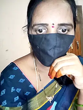 Snapshot of Mee_harini-telugupilla chatting on October 4, 5:00 pm Mee harini-telugupilla online show from October 4, 5:00 pm