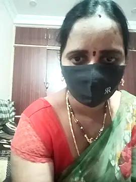 Snapshot of Mee_harini-telugupilla chatting on October 15, 4:56 am Mee harini-telugupilla online show from October 15, 4:56 am