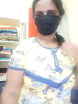 Snapshot of Mee_harini-telugupilla chatting on October 19, 9:15 pm Mee harini-telugupilla online show from October 19, 9:15 pm