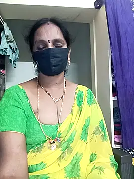 Snapshot of Mee_harini-telugupilla chatting on October 23, 3:50 am Mee harini-telugupilla online show from October 23, 3:50 am