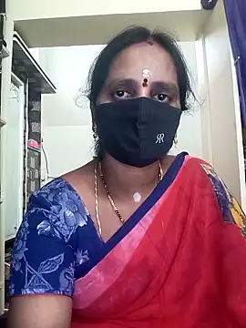 Snapshot of Mee_harini-telugupilla chatting on October 31, 4:35 am Mee harini-telugupilla online show from October 31, 4:35 am